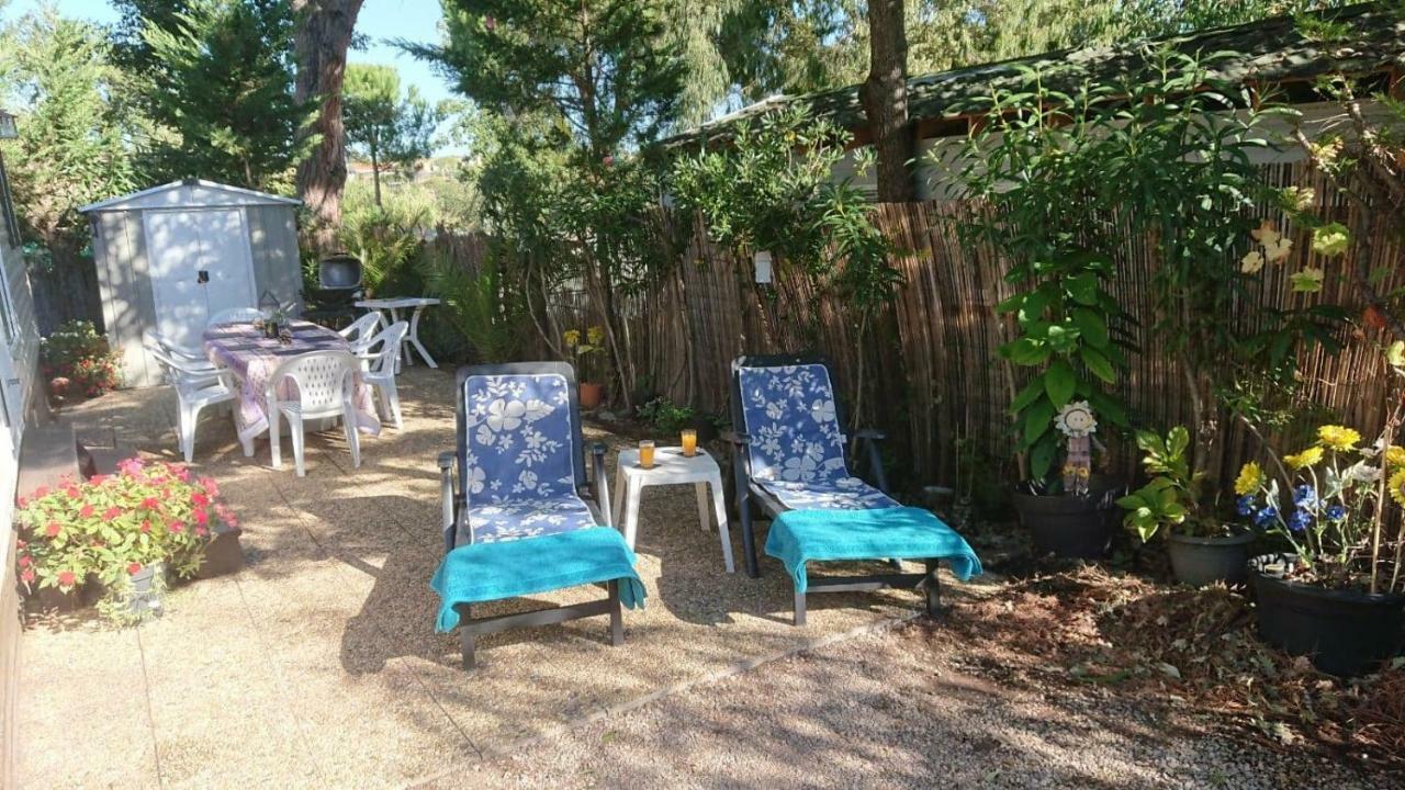 Mobile Home In Frejus, South Of France エクステリア 写真